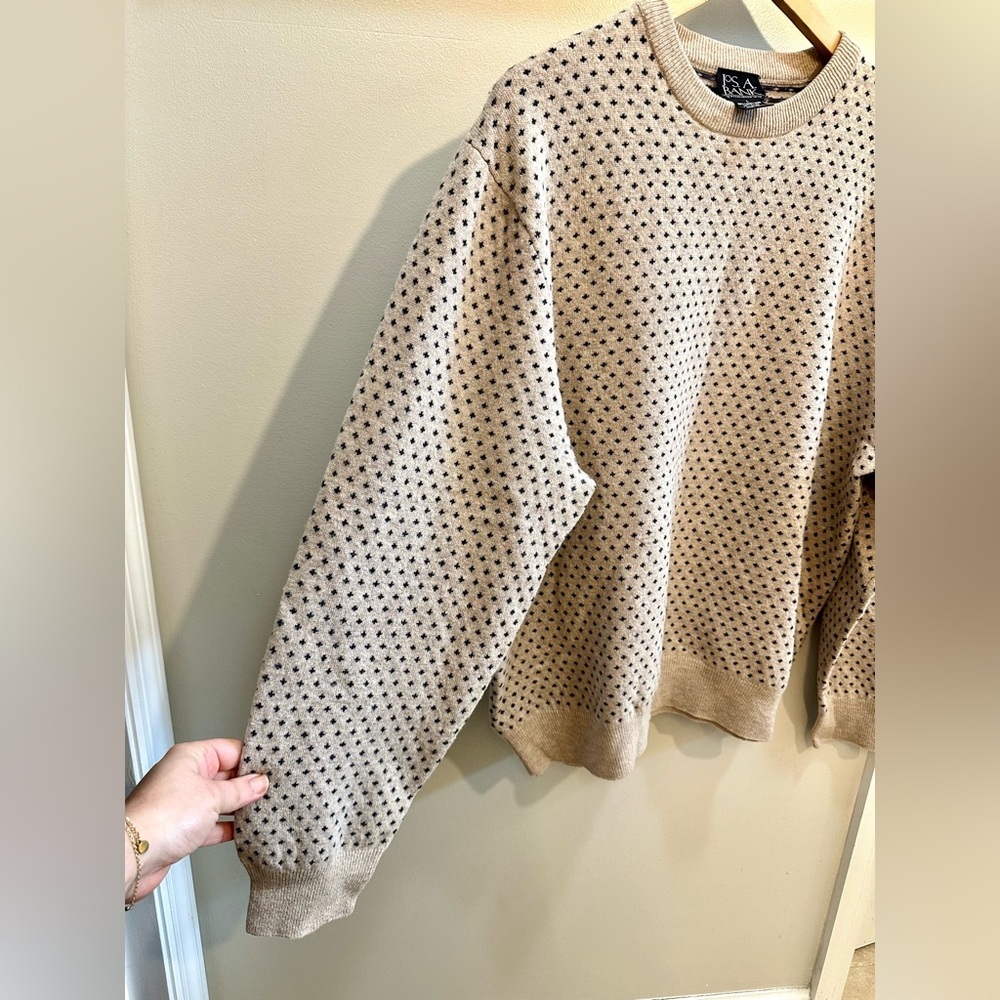 Jos A. Bank Men’s Wool Knit Crewneck Sweater Cream with Black Dots Size L - Picture 3 of 7